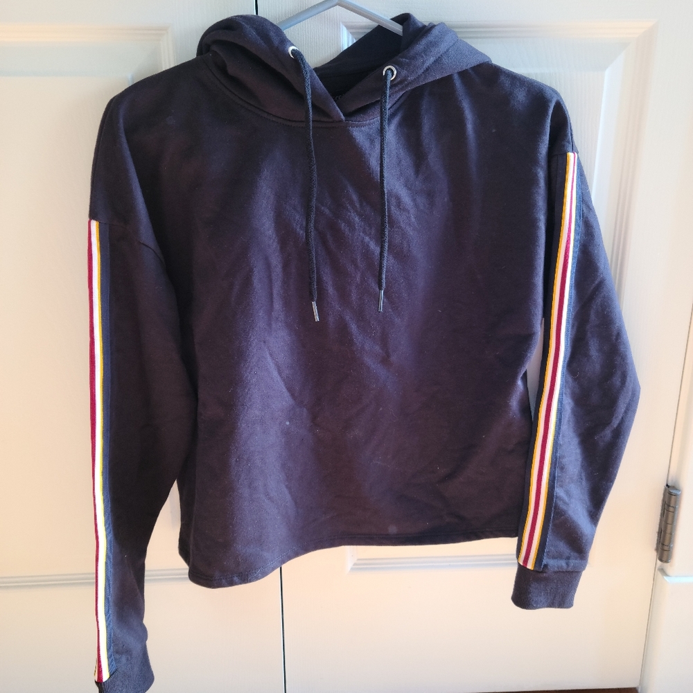 Black Crop Hoople Size Small